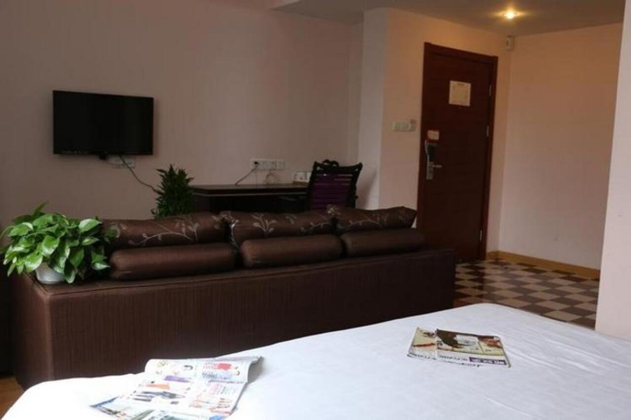 Shanghai Yiting 6+E Hotel - Lujiazui ภายนอก รูปภาพ
